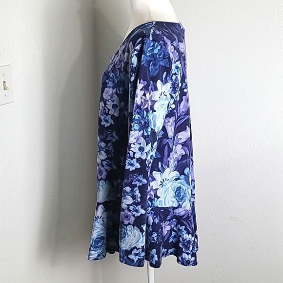 Isaac Mizrahi Shades of Blue Aysemetrical Tunic Top, Ruffled Hemline, Size Large - Picture 8 of 12